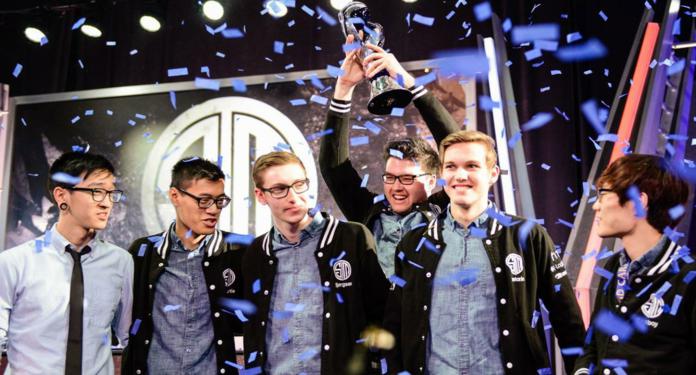 O atributo alt desta imagem estÃ¡ vazio. O nome do arquivo Ã© Lenovo-Anuncia-Parceria-com-Time-de-eSports-1.jpg