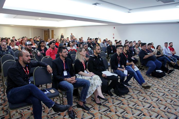 Encontro-da-ADTP-Reúne-Mais-de-140-Participantes-para-Debater-Regras-do-Poker