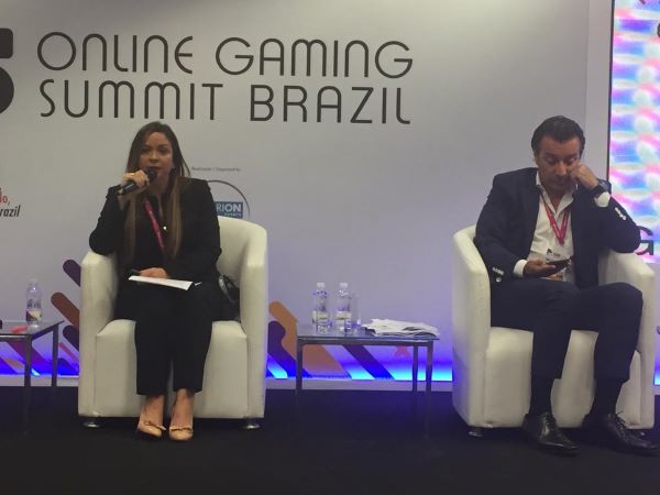 Painelistas-da-OGS-Apresentam-Situações-de-Outros-Mercados-2