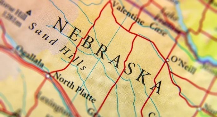 Nebraska-propoe-taxa-de-US-1-milhao-para-licencas-de-cassinos-em-6-pistas-de-corridas-de-cavalos.jpg
