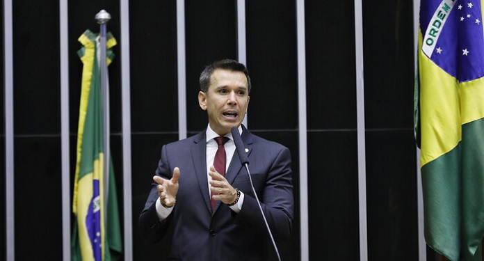 Câmara deve apreciar requerimento de urgência para votação de projeto sobre liberação de jogos no Brasil hoje