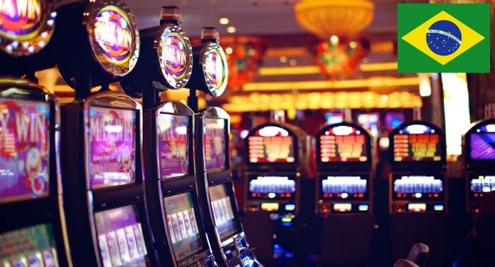 Jogar à roleta e slot machines no Casino Barrière em Enghien-les