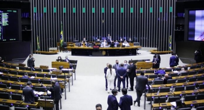 Plenário rejeita todos os destaques e aprova projeto que legaliza jogos no Brasil