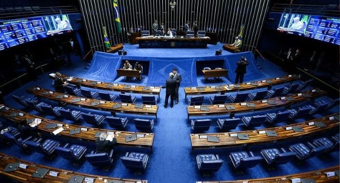 Projeto que legaliza jogos do bicho, bingo e cassino vai ao Senado - Gazeta  de São Paulo