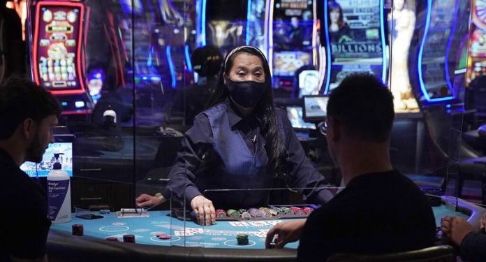 Macau government withdraws requirement to wear masks indoors