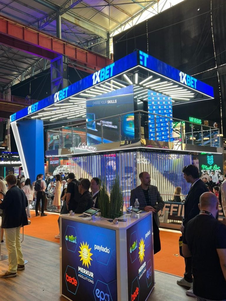 1xBet has a large stand at the event