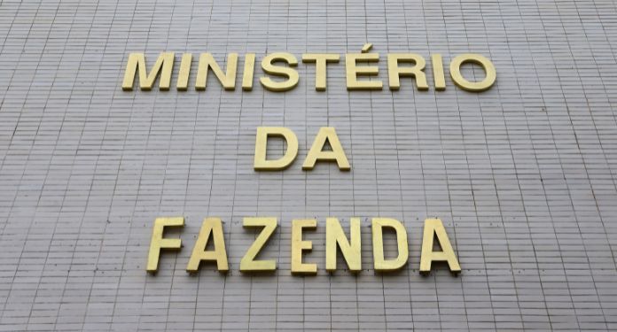 Ministério da Fazenda poderá realizar inspeções presenciais nas casas de apostas