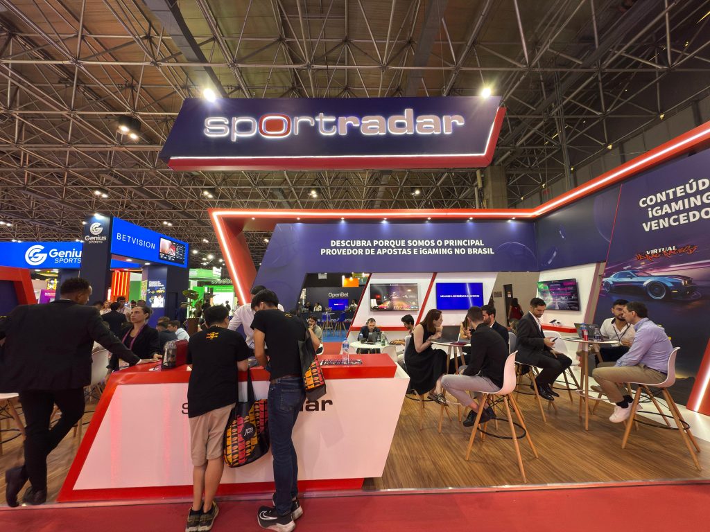 Stand with traditional Sportradar colors