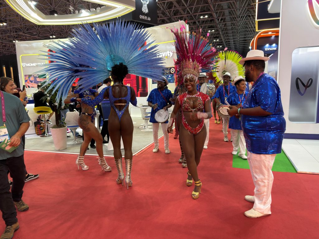 The festivities 'invaded' Riocentro this Wednesday (26)
