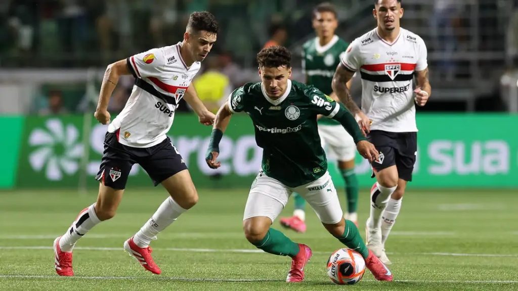 Bookmakers sponsor the 20 clubs in the Brazilian Serie A