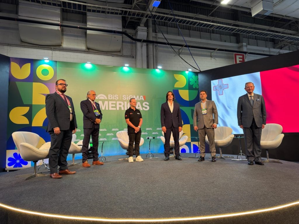 The event's opening ceremony featured internationally recognized personalities