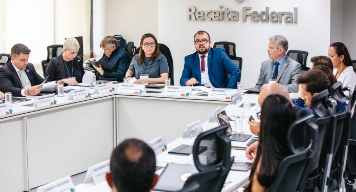 Em reunião com estados, Ministério da Fazenda discute a criação do Sistema Nacional de Apostas Em-reuniao-com-estados-Ministerio-da-Fazenda-discute-a-criacao-do-Sistema-Nacional-de-Apostas