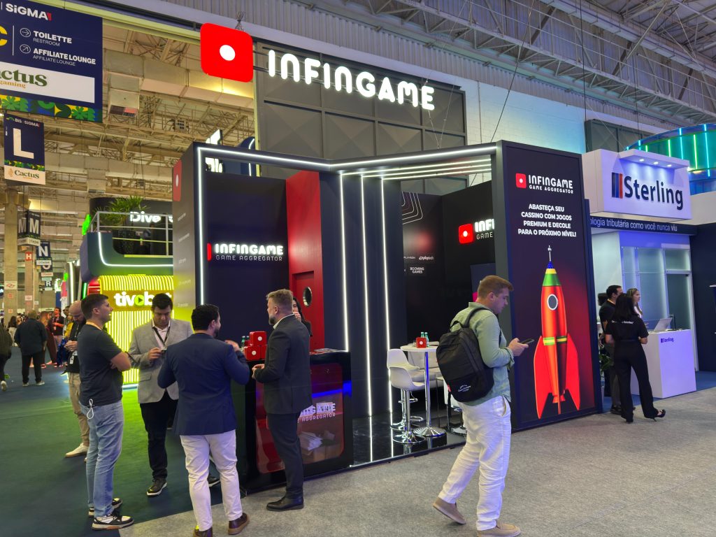 Players side by side at Brazil's biggest betting event