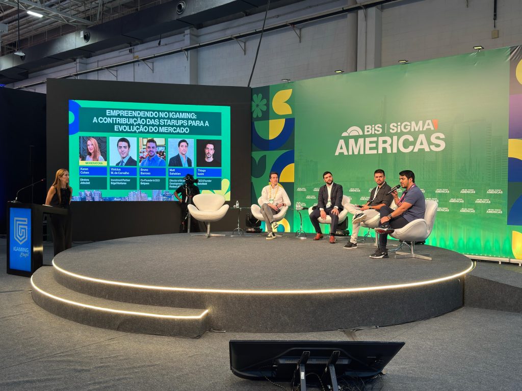 The panelists were Karen Cohen (Director - jobs.bet), Vinícius de Carvalho (Investment Partner - Ikigai Ventures), Bruno Barroso (CEO - Betpass), Matt Sahakian (Business Development Director - Fastex LATAM) and Thiago Iusim (Founder - Betshield)