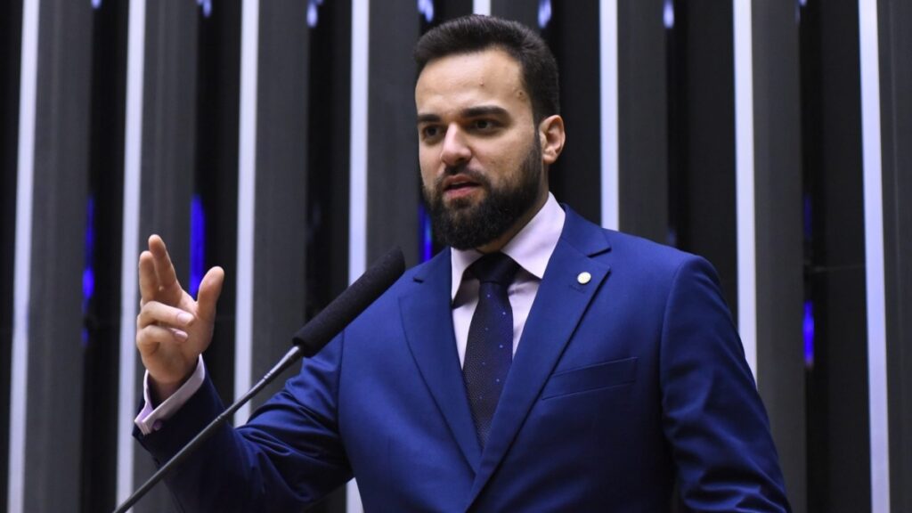 Deputado questiona Haddad sobre destino dos valores arrecadados pelo governo com casas de apostas