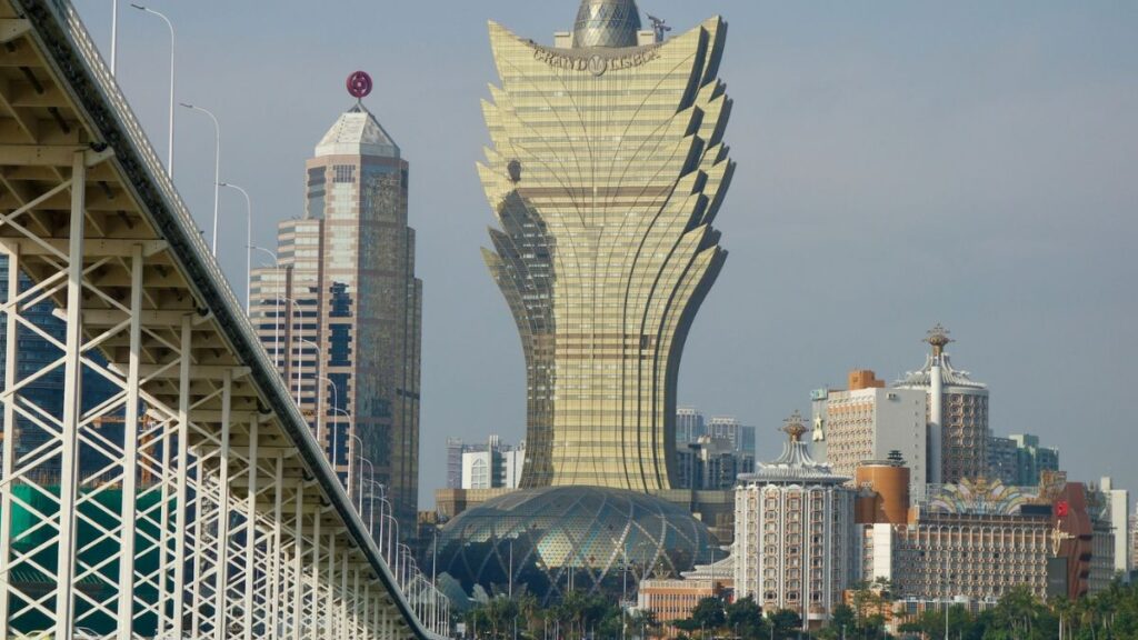 Agosto-marca-recorde-de-receita-para-o-setor-de-jogos-de-Macau.
