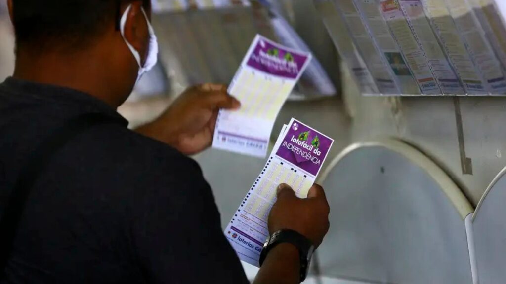Sorteio-de-R-220-milhoes-da-Lotofacil-da-Independencia-2025-acontecera-neste-sabado