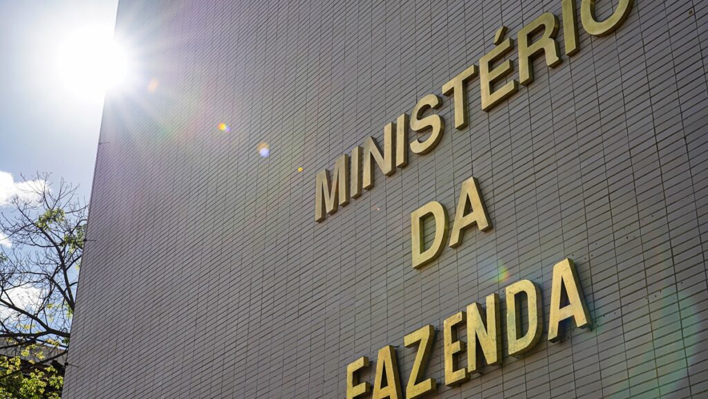 Fazenda registra mais de 500 mil pedidos de autoexclusão de sites de bets