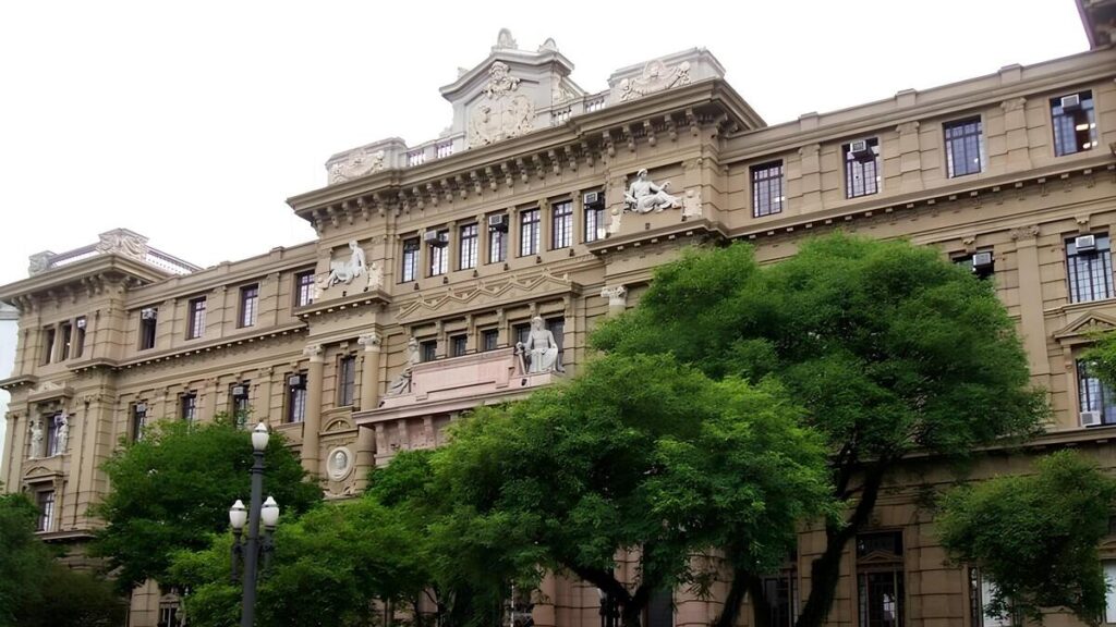 Justiça inova e aplica condenação a casa de apostas por negligência com o cliente